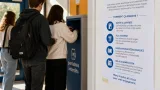 Au lycée Jean‑Michel (Lons‑le‑Saunier), la rentrée se fait sans téléphone portable