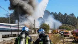 Feu à Pierrelatte : panache de fumée visible à distance, intervention aérienne et interruption des trains