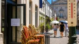 Juillet morose à Rochefort : la saison touristique marque le pas, commerçants inquiets