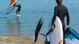 Le wingfoil séduit la Vendée : quand la planche « vole » au‑dessus de l’eau