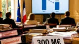 Réforme de la communication de l’État : Paris promet 300 M€ d’économies, critique sur le fond et la méthode
