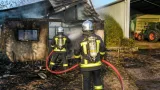 Un petit bâtiment agricole détruit par un feu à Saint-Derrien : 17 pompiers mobilisés