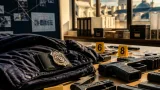Un policier mis en examen à Paris, soupçonné de projets terroristes et de fabrication d'armes