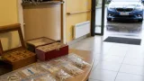 Un soignant remplaçant mis en cause pour le vol de bijoux auprès de neuf résidents d’un EHPAD