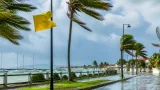 Vigilance jaune en Guadeloupe : l’onde tropicale n°45 traverse l’archipel, averses encore attendues