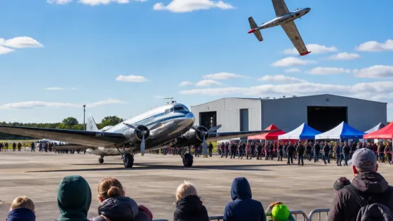 Air Legend revient à Melun-Villaroche pour deux jours de spectacles et baptêmes de l'air