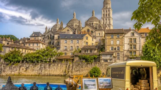Périgueux en mode été : expositions, truffe, plongées et vols panoramiques pour l'Assomption