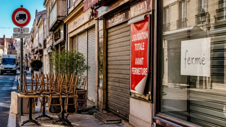 À Villeneuve‑sur‑Lot, les fermetures se multiplient et fragilisent le centre‑ville