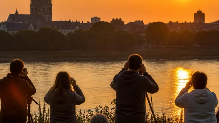 Angers : où et quand observer l’éclipse solaire du 12 août, visibilité maximale à 20 h 20