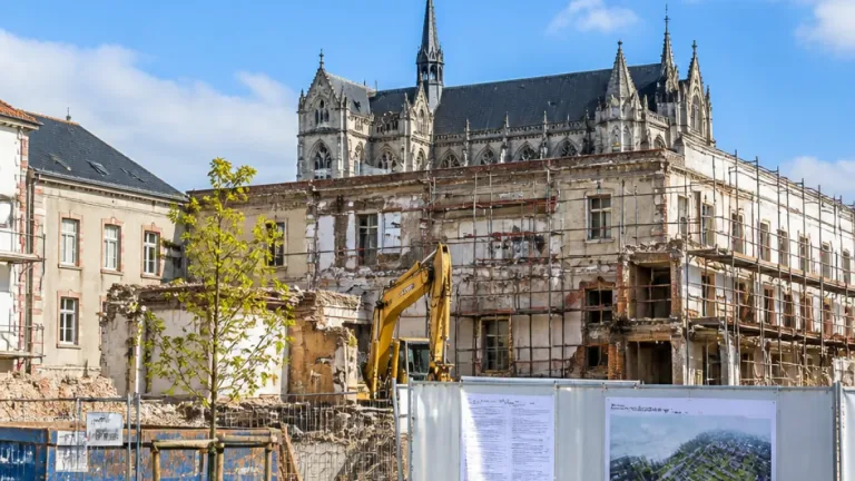 Auxerre : un promoteur francilien va convertir les anciens locaux d’Enedis en 83 logements