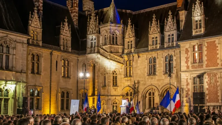 Blois : le Rassemblement national lance sa campagne départementale au château de la Vicomté