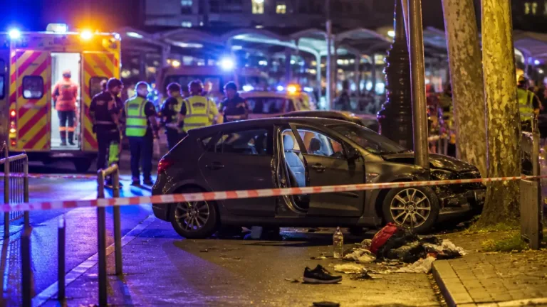 Caen : une voiture fonce sur un groupe devant la gare, un mort et dix blessés