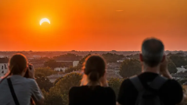 Éclipse du 12 août : où et comment observer le phénomène depuis l'Hérault
