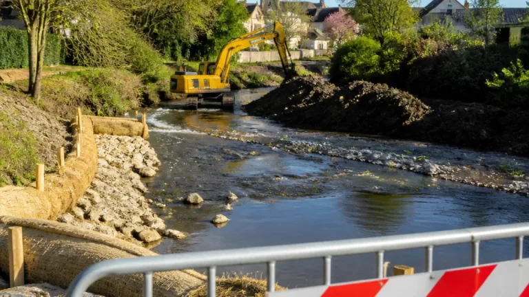 Saffré engage des travaux sur l’Isac pour limiter les crues et protéger le bourg