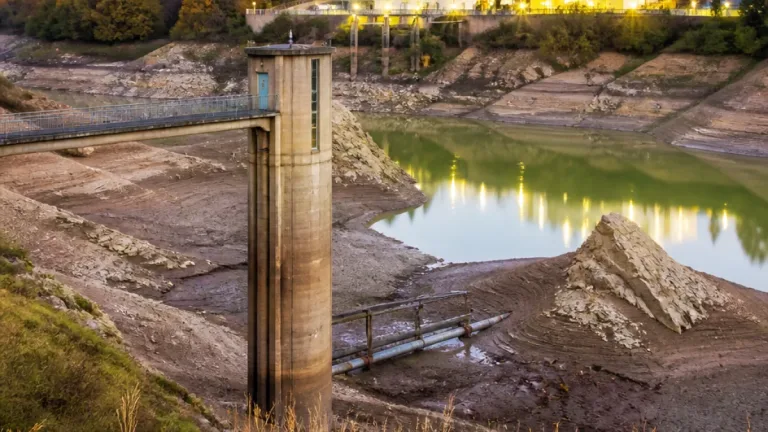 Sécheresse dans les Côtes‑d'Armor : pas de coupures prévues, mais appel à une forte sobriété de l'eau