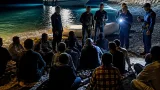 Ιεράπετρα: Εντοπίστηκαν 18 μετανάστες στο Στόμιο — σύλληψη ανήλικου ως διακινητή