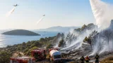 Λευκάδα: Υπό έλεγχο η πυρκαγιά στη δασική έκταση του Κάλαμου