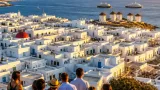 Μύκονος στη διεθνή κορυφή: Χώρα δεύτερη στην παγκόσμια λίστα καλοκαιρινών πόλεων