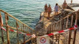 Σκάλα: Προβληματική παλιά σκάλα στην Περαία απειλεί λουόμενους, ζητείται νομιμοποίηση και συντήρηση