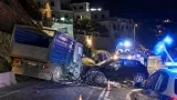 Τροχαίο κοντά στο Μπατσί: πλαγιομετωπική σύγκρουση φορτηγού με ΙΧ χωρίς τραυματισμούς
