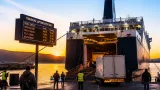 Τροποποιήσεις δρομολογίου του «Blue Carrier 1» με προσεγγίσεις στο Βαθύ της Σάμου