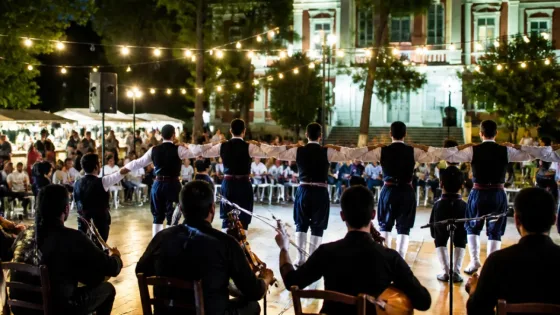 Πέραμα: Τριήμερο Φεστιβάλ με Κρητικό γλέντι, θέατρο σκιών και κωμωδία