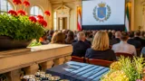 Egerben díjazták a legszebb kerteket és közösségi tereket — átadták a Virágos Egerért díjakat