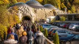 Miskolc turisztikai hajtóereje: telt házzal nyitott újra a Miskolctapolcai Barlangfürdő