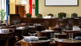 Szeged: egyelőre megmarad a BYD építményadó-kedvezménye, a döntésre a kormány válaszát várják