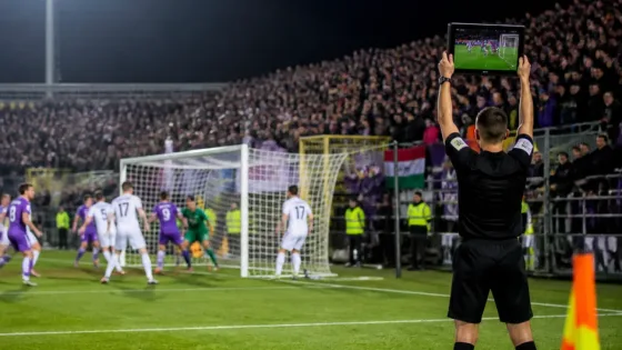 Komáromban fordított a Slovan: VAR-viták és két Šporar-gól döntött