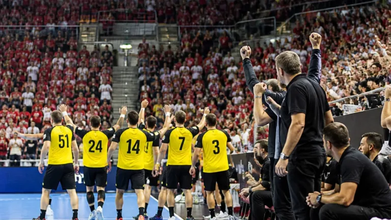 Fölényes győzelemmel jutott döntőbe a One Veszprém a spanyol tornán