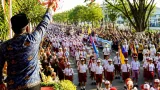 Karnaval Jalan Kaki Pelajar Kembali Meriahkan Cilacap setelah 14 Tahun Vakum