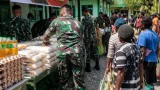 Lanud Yohanis Kapiyau Gelar Bazar Murah di Timika untuk Ringankan Beban Kebutuhan Pokok
