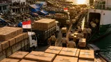 Presiden Kirim 50.000 Paket Sembako untuk Korban Gempa NTT, Logistik Dikirim ke Maumere