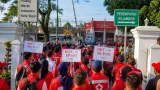Ribuan Warga Ikuti Jalan Sehat HUT ke-81 PMI di Tegal