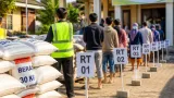 Singkawang Terapkan Antrean RT dan Abjad, Distribusi 82,590 kg Beras di Roban Lancar