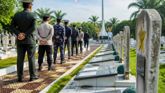 Kapolda Kaltara Pimpin Ziarah Nasional HUT ke-81 di Taman Makam Telabang Bangsa