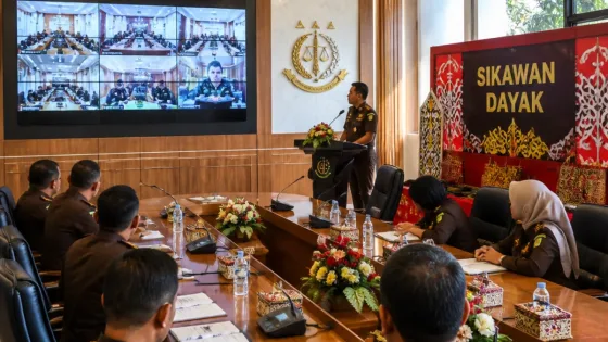 Kejati Kalbar Luncurkan SIKAWAN DAYAK untuk Perkuat Perlindungan Perempuan dan Anak Adat