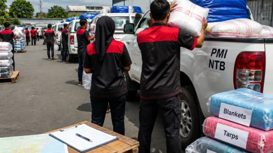 PMI NTB Kerahkan Relawan dan 300 Paket Bantuan untuk Korban Gempa Flores