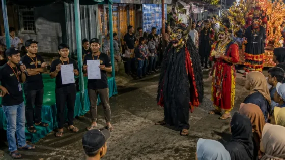 Viral Parade di Pekalongan: Panitia dan Peserta Minta Maaf Setelah Penampilan Mirip Ritual