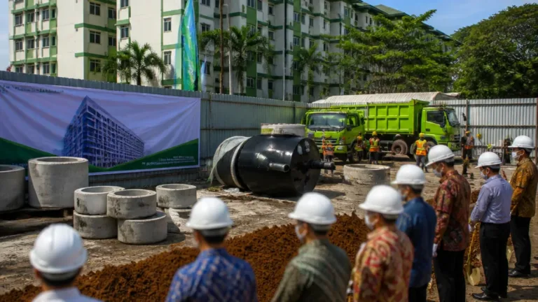 Bank Jakarta Dukung Pengolahan Sampah Organik di Jakarta Utara dengan Biodigester Komunal