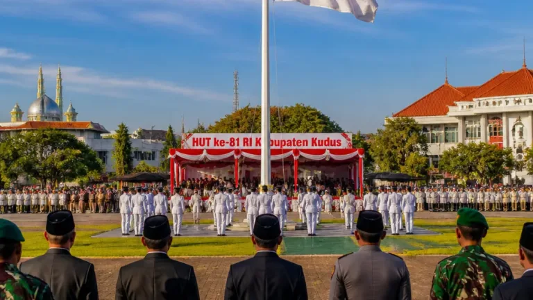 Bupati Serukan Solidaritas dan Dorong Peran Pemuda pada Upacara HUT di Kudus