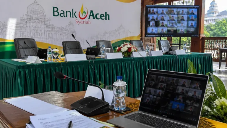 Gubernur Mualem Berhentikan Syahrul dari Jabatan Direktur Operasional Bank Aceh
