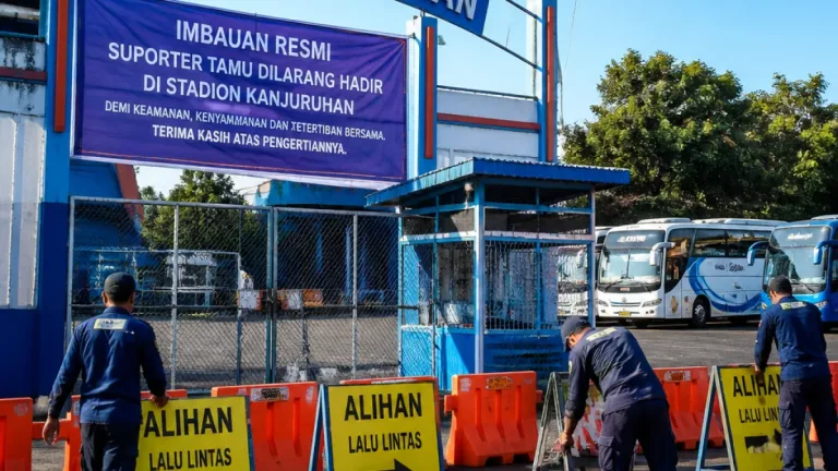 Imbauan Panpel Arema: Suporter Persik Kediri Diminta Tidak Hadir Langsung ke Stadion