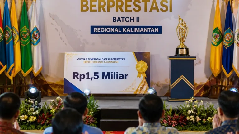 Kaltara Raih Penghargaan Terbaik II Akses Pendidikan dan Insentif Rp1,5 Miliar