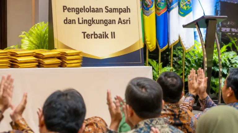 Kepri Raih Terbaik II Pengelolaan Sampah, Terima Insentif Rp1,5 Miliar dari Kemendagri