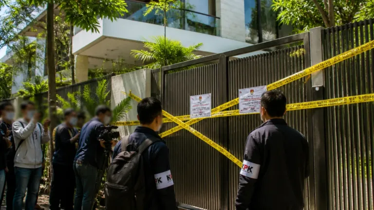 KPK Sita Rumah Mewah Anggota DPRD Kota Bengkulu di Jakarta Selatan Terkait Perkara Korupsi