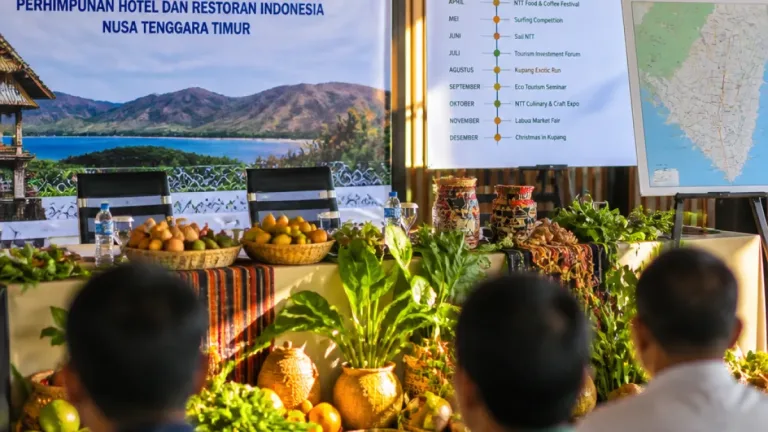 Kupang dorong PHRI NTT jadi motor penggerak ekonomi lokal lewat kemitraan UMKM