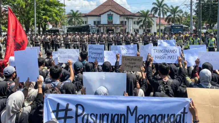 Mahasiswa Pasuruan Desak Transparansi Penanganan Kasus Warga Beji di Mapolres dan DPRD