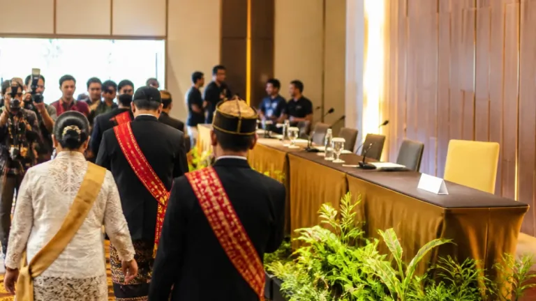 Majelis Latupati Ambon Walk Out dari Dialog Kebangsaan, Klaim Pengucilan terhadap Tokoh Adat